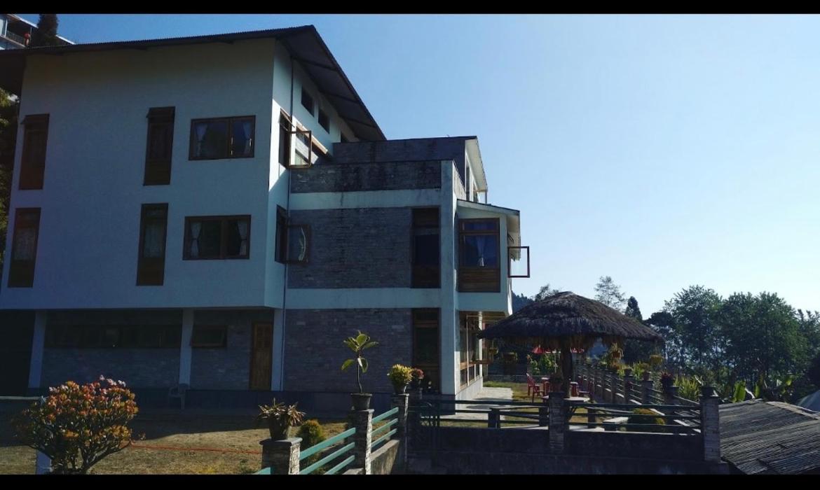 Martam Farmhouse Pelling Exteriör bild